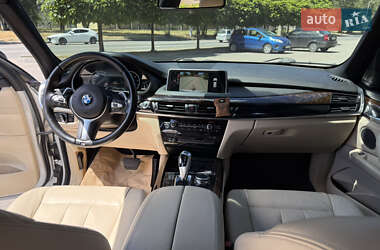 Внедорожник / Кроссовер BMW X5 2015 в 