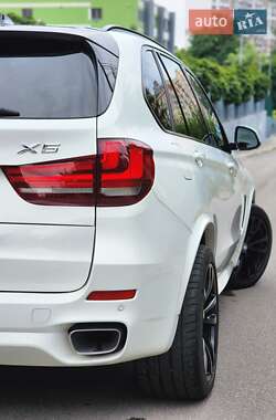 Позашляховик / Кросовер BMW X5 2014 в 