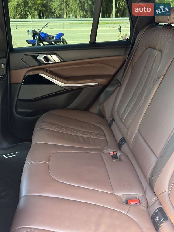 Внедорожник / Кроссовер BMW X5 2018 в Днепре