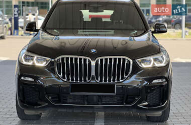Внедорожник / Кроссовер BMW X5 2020 в 
