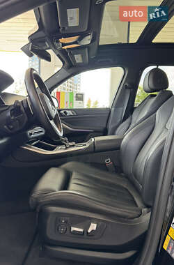 Внедорожник / Кроссовер BMW X5 2020 в 