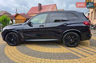 Позашляховик / Кросовер BMW X5 2019 в 
