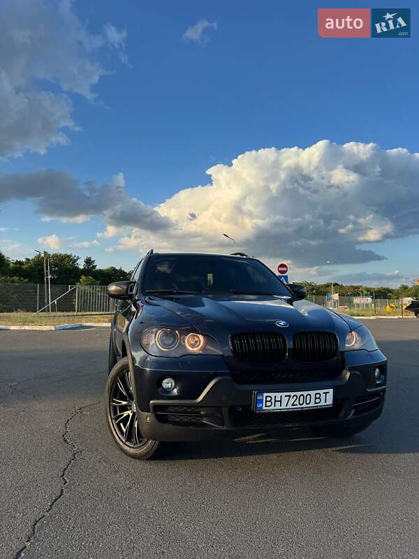 Внедорожник / Кроссовер BMW X5 2009 в Одессе