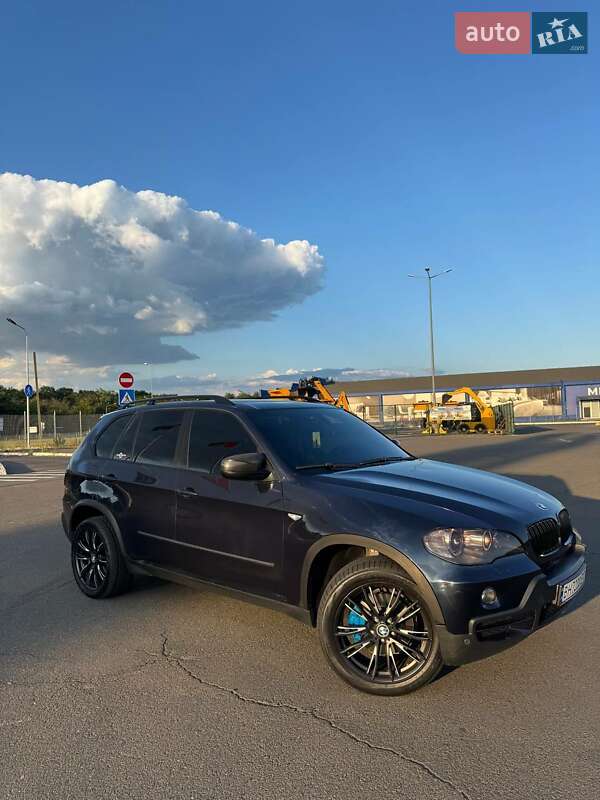 Внедорожник / Кроссовер BMW X5 2009 в Одессе