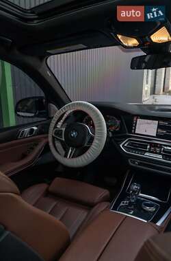 Внедорожник / Кроссовер BMW X5 2018 в 