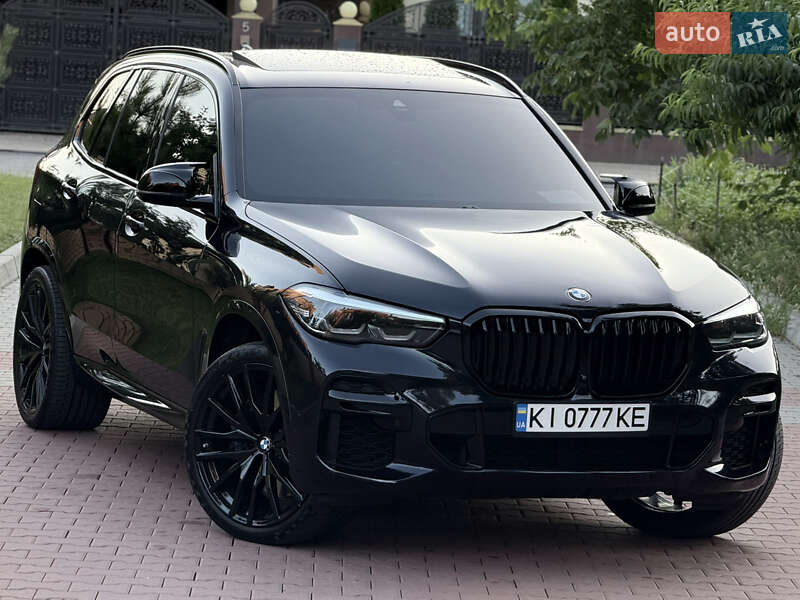 Внедорожник / Кроссовер BMW X5 2021 в Киеве