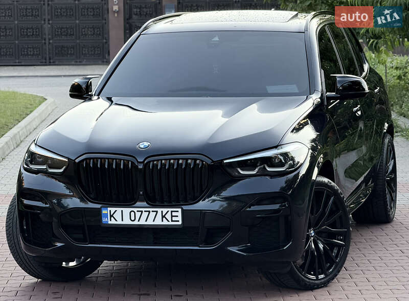 Внедорожник / Кроссовер BMW X5 2021 в Киеве