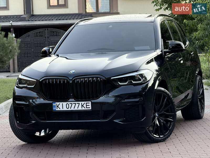 Внедорожник / Кроссовер BMW X5 2021 в Киеве