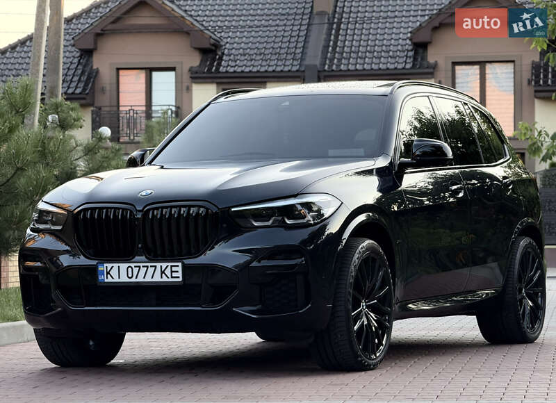 Внедорожник / Кроссовер BMW X5 2021 в Киеве