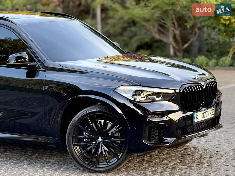 Внедорожник / Кроссовер BMW X5 2021 в Киеве