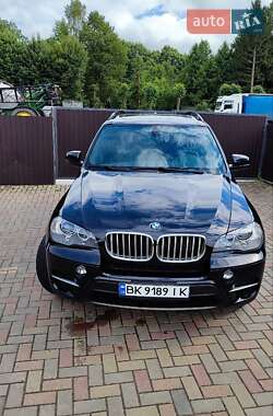 Внедорожник / Кроссовер BMW X5 2012 в 