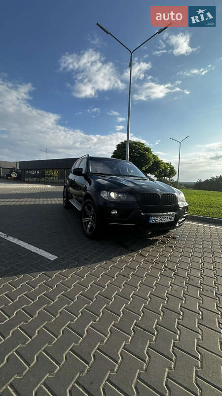 Внедорожник / Кроссовер BMW X5 2008 в Николаеве