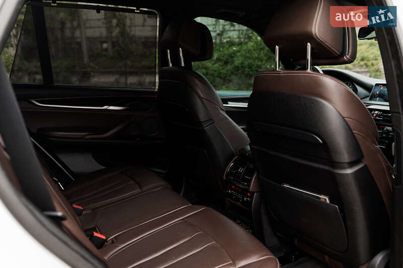 Внедорожник / Кроссовер BMW X5 2014 в Львове