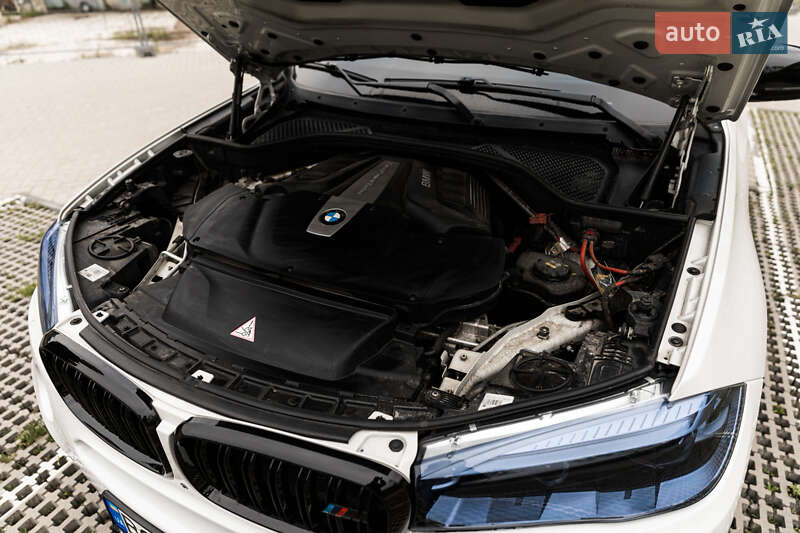 Внедорожник / Кроссовер BMW X5 2014 в Львове