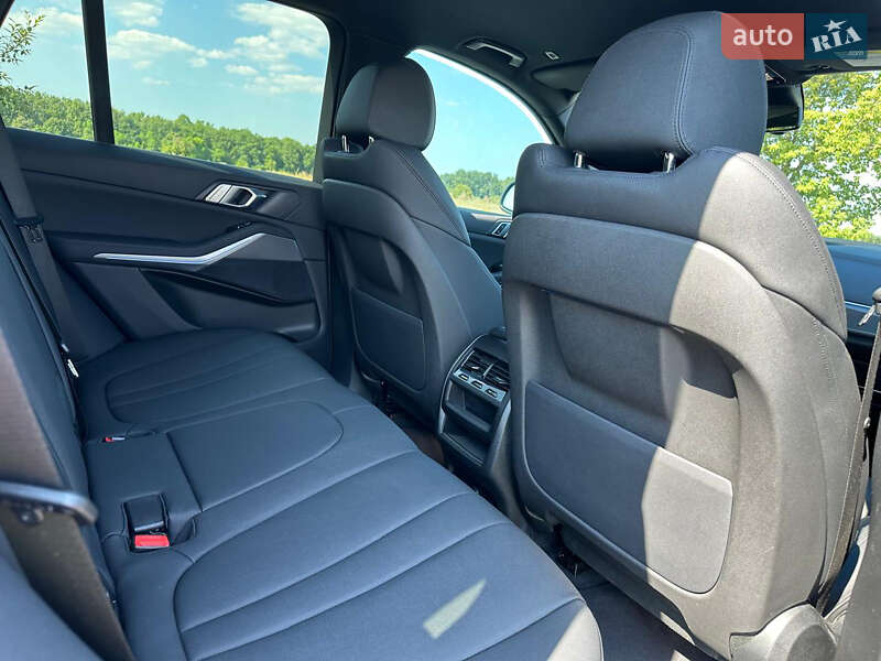 Внедорожник / Кроссовер BMW X5 2019 в Житомире