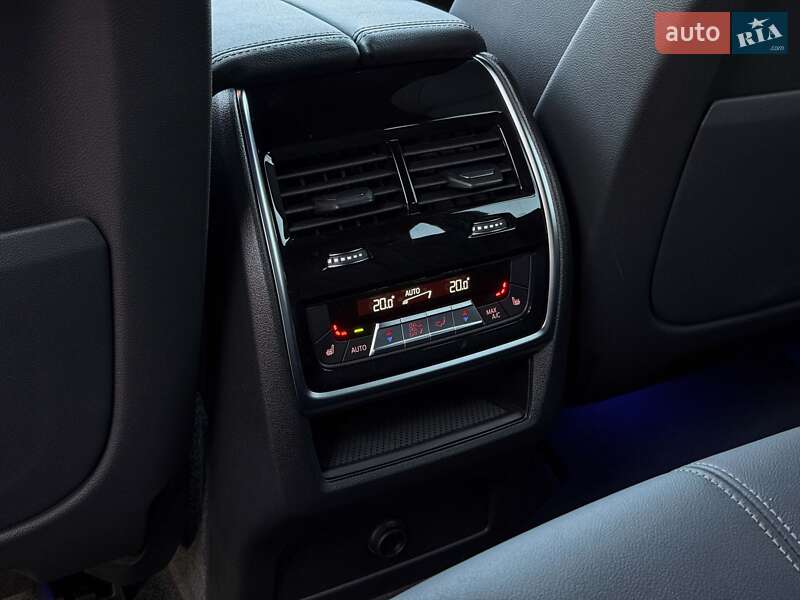 Позашляховик / Кросовер BMW X5 2020 в Луцьку