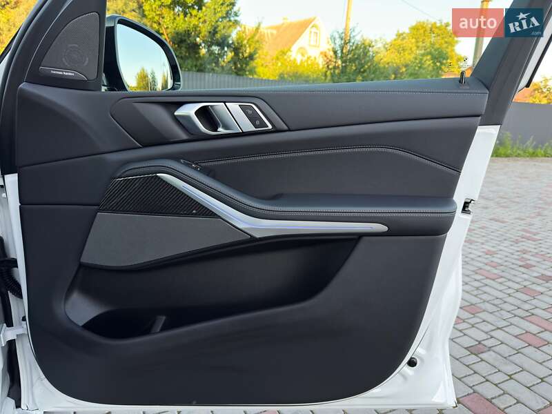 Позашляховик / Кросовер BMW X5 2020 в Луцьку