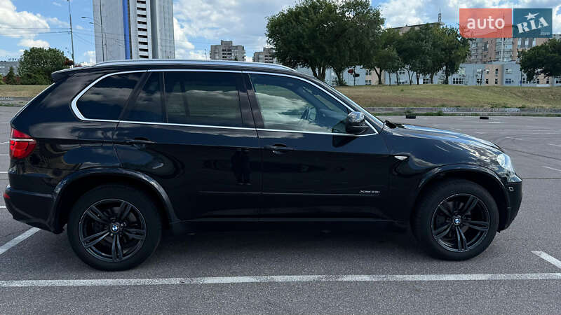 Внедорожник / Кроссовер BMW X5 2011 в Киеве