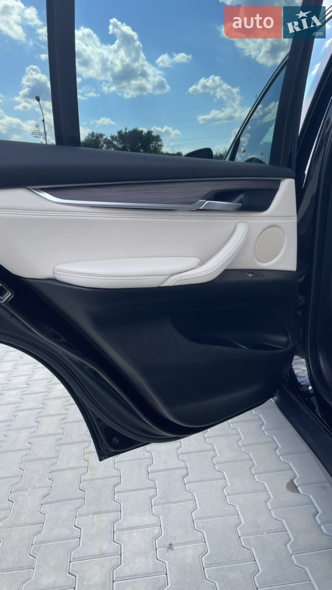 2016 BMW X5 - мініатюра 16