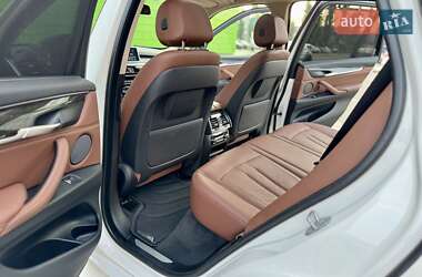 Внедорожник / Кроссовер BMW X5 2018 в 