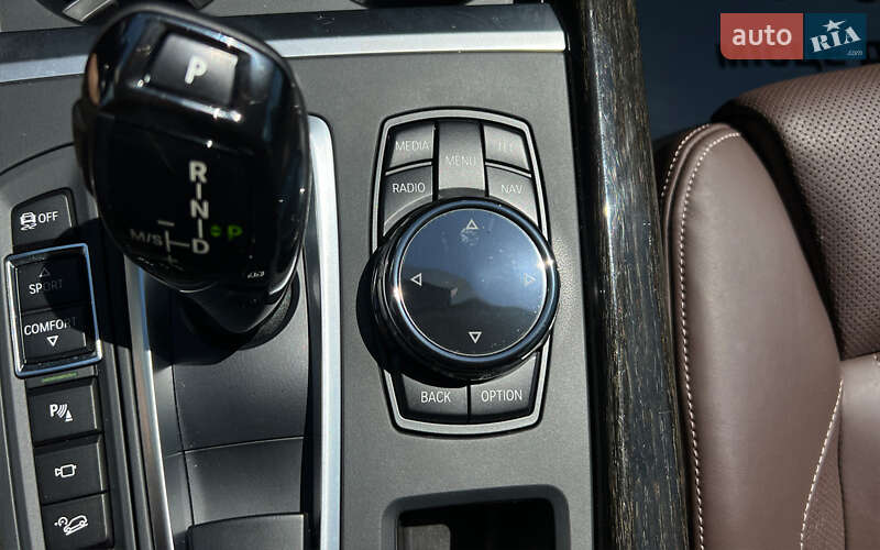 Внедорожник / Кроссовер BMW X5 2014 в Львове