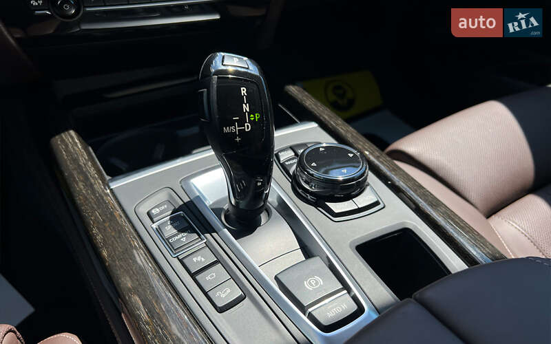 Внедорожник / Кроссовер BMW X5 2014 в Львове