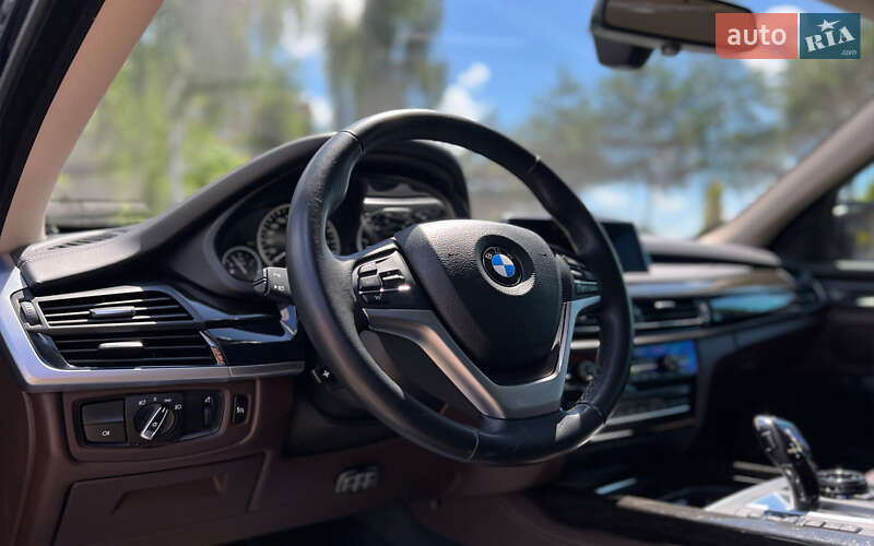 Внедорожник / Кроссовер BMW X5 2014 в Львове