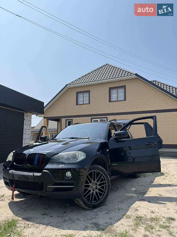Внедорожник / Кроссовер BMW X5 2007 в Рокитном