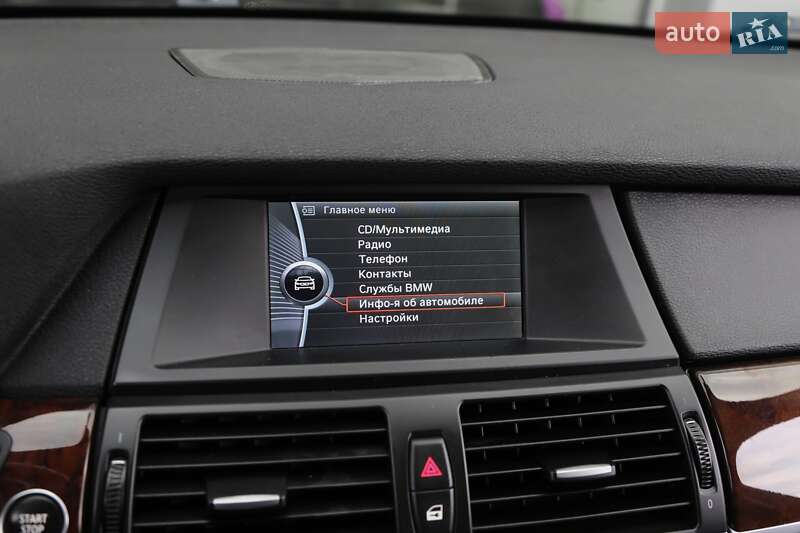 Внедорожник / Кроссовер BMW X5 2010 в Киеве