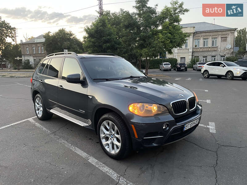 Внедорожник / Кроссовер BMW X5 2010 в Николаеве