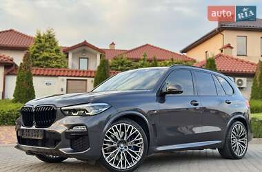 Позашляховик / Кросовер BMW X5 2019 в 