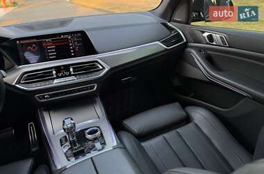 Позашляховик / Кросовер BMW X5 2019 в 