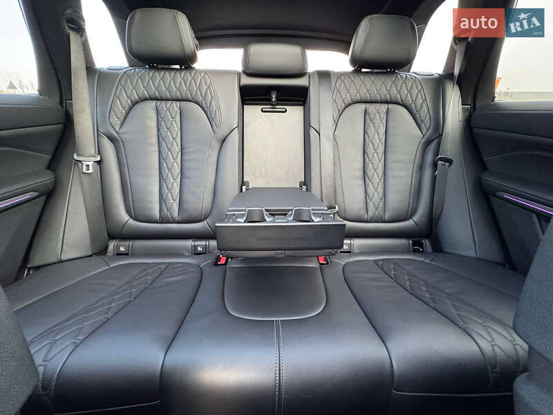 Внедорожник / Кроссовер BMW X5 2019 в Черновцах