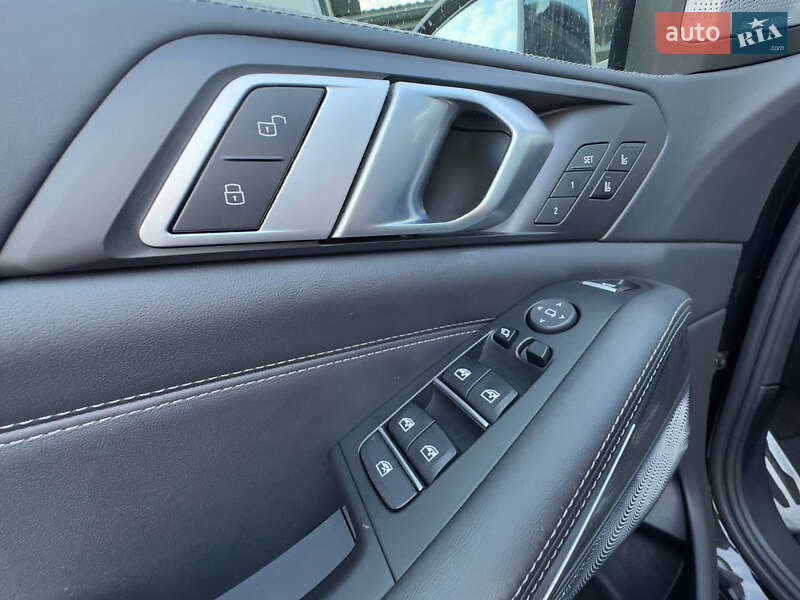 Внедорожник / Кроссовер BMW X5 2019 в Черновцах