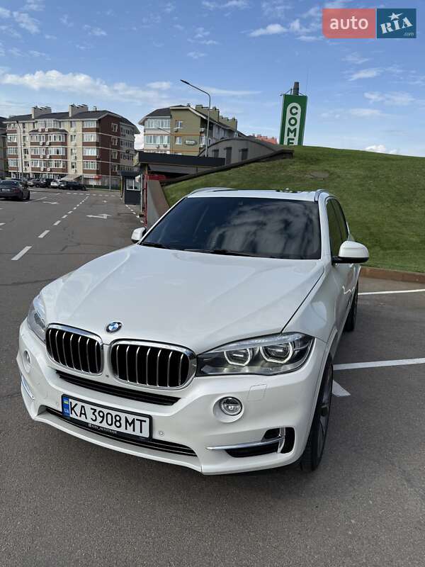 Внедорожник / Кроссовер BMW X5 2014 в Киеве