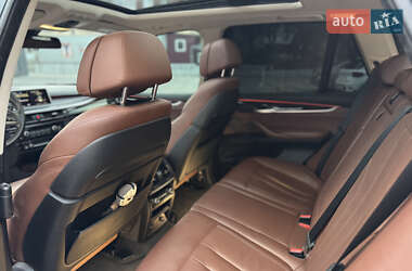 Внедорожник / Кроссовер BMW X5 2015 в 