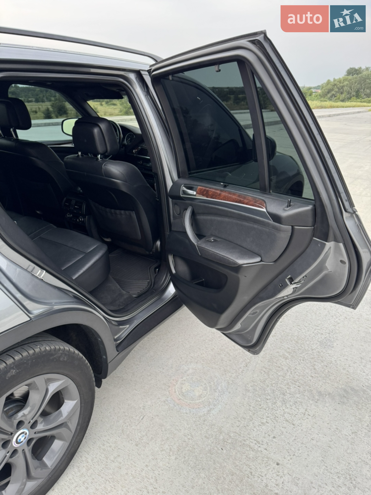 2011 BMW X5 - мініатюра 14