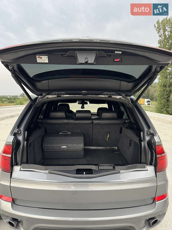 Позашляховик / Кросовер BMW X5 2011 в Полтаві