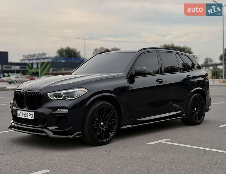 Позашляховик / Кросовер BMW X5 2021 в Дніпрі