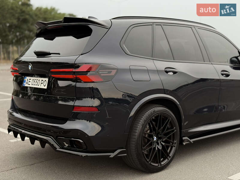 Позашляховик / Кросовер BMW X5 2021 в Дніпрі