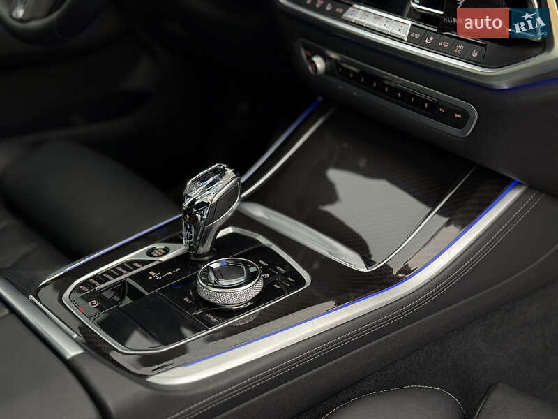 Позашляховик / Кросовер BMW X5 2021 в Дніпрі