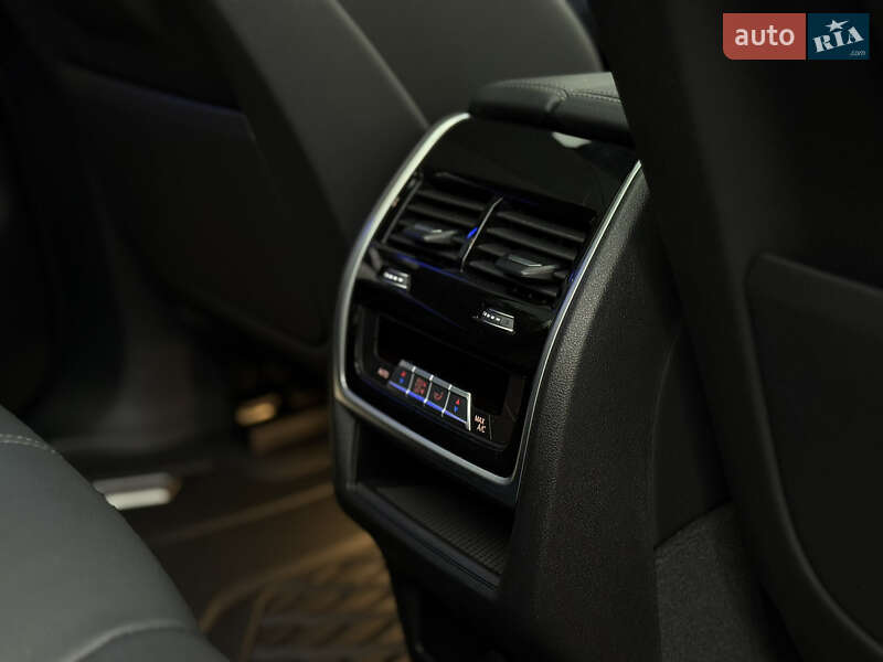 Позашляховик / Кросовер BMW X5 2021 в Дніпрі