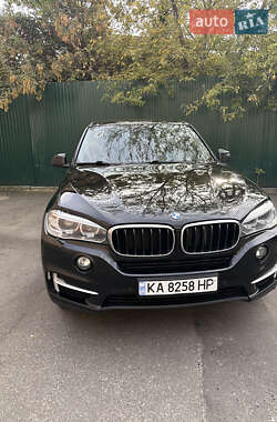 Позашляховик / Кросовер BMW X5 2016 в Києві