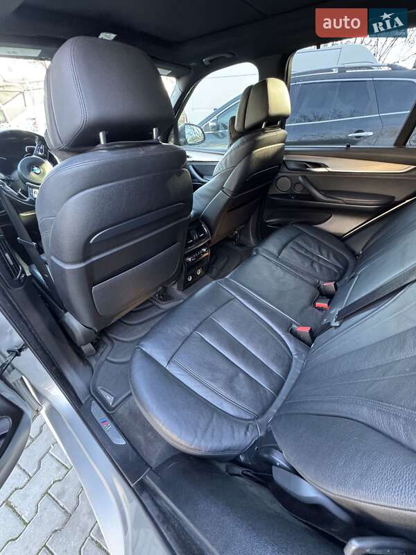 Внедорожник / Кроссовер BMW X5 2015 в Черновцах
