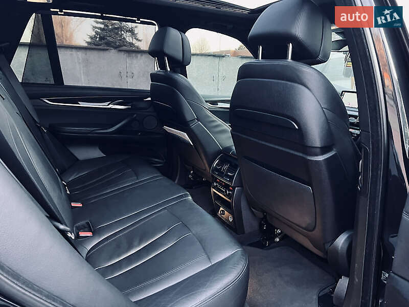 Внедорожник / Кроссовер BMW X5 2015 в Одессе