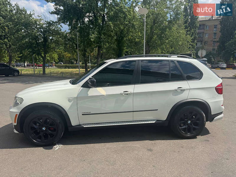 Внедорожник / Кроссовер BMW X5 2012 в Киеве