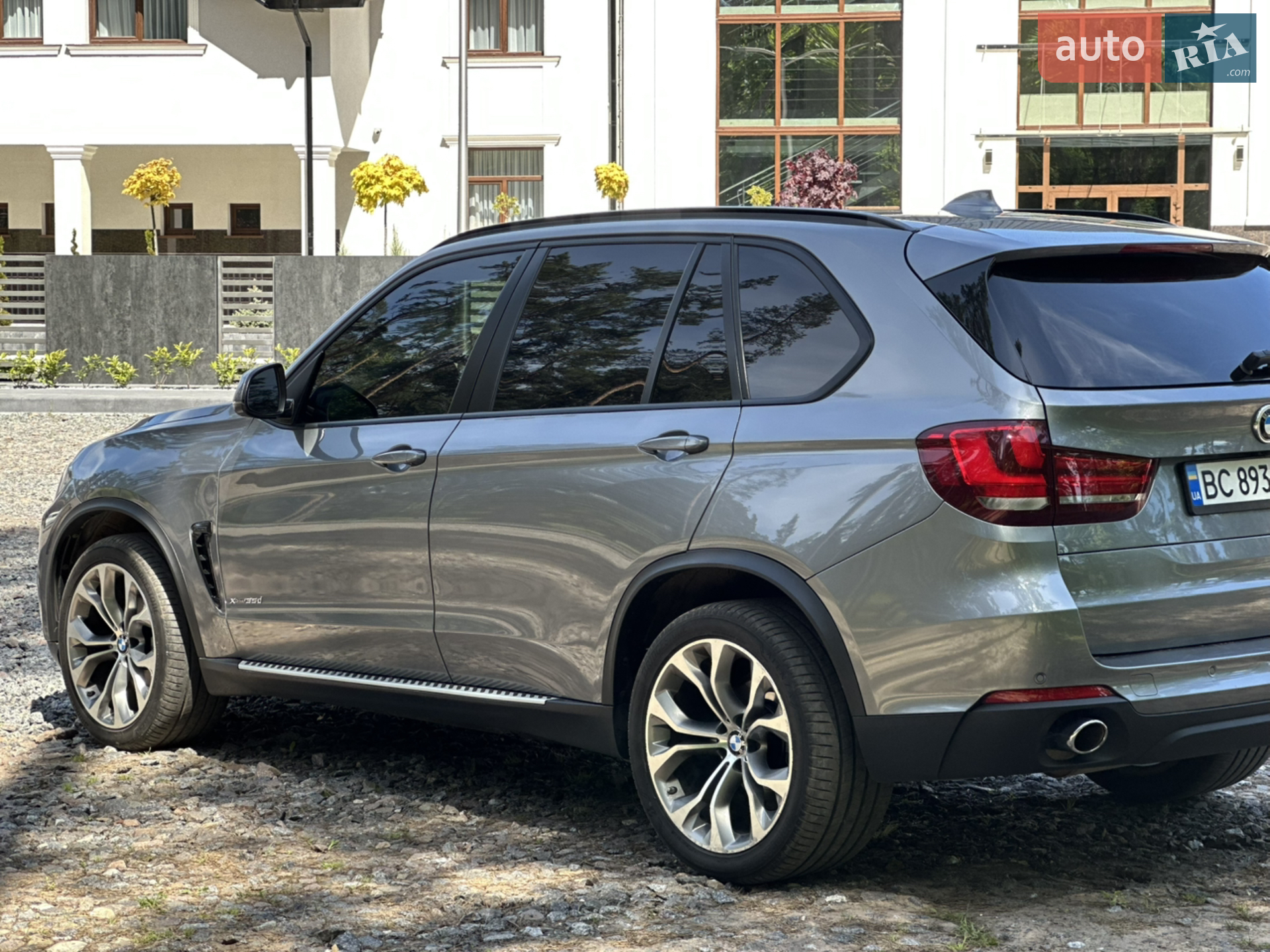2016 BMW X5 - мініатюра 14
