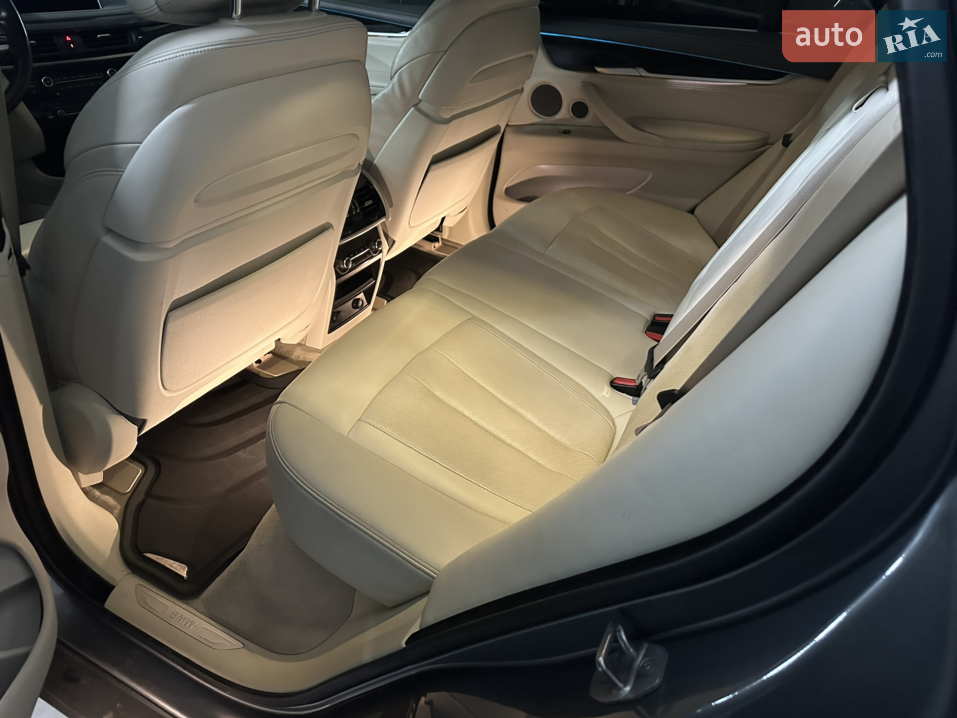 2016 BMW X5 - мініатюра 43