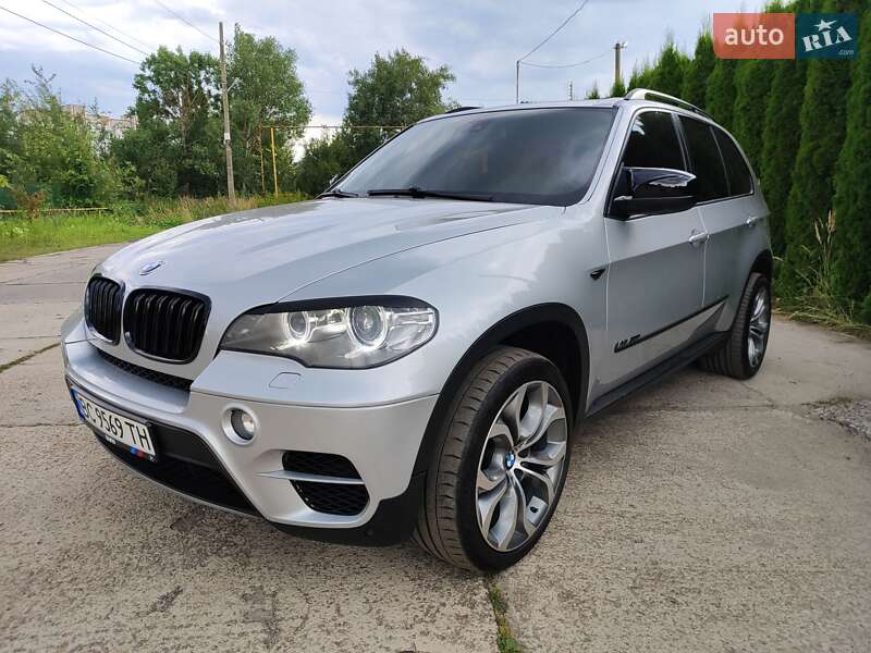 BMW X5 2011