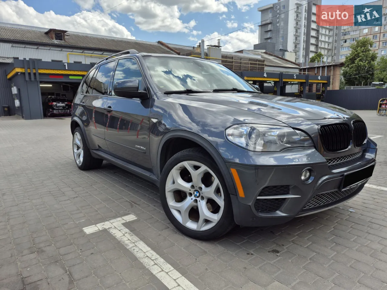 2011 BMW X5 - мініатюра 24